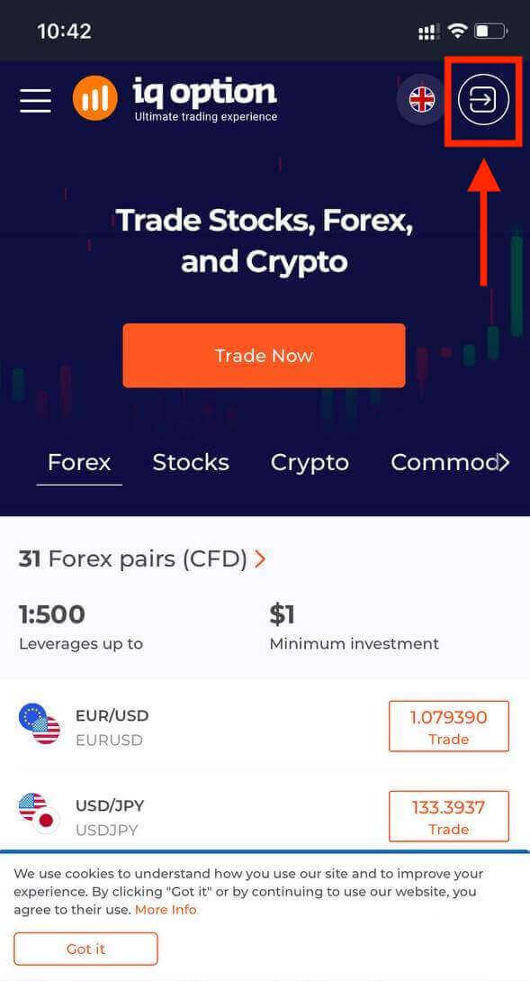 Cómo iniciar sesión y verificar la cuenta en IQ Option